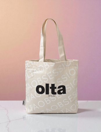 OLTA Concept Store, torba TM18 z nadrukiem sitodrukowym na naturalnym drelichu.