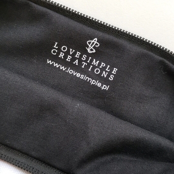 Metka nadrukowana wewnątrz