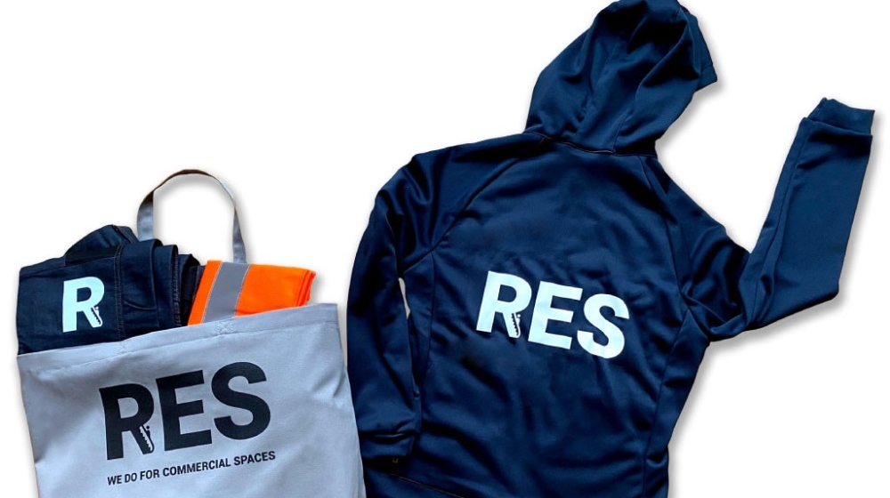 Zapakuj próbki swoich produktów w eleganckie torby lub woreczki bawełniane